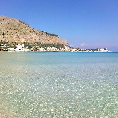 Alemare Apartment Mondello Exterior photo